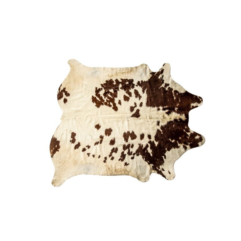 HomeRoots 5x7 Hand Knotted Cowhide Area Rug Artisan Crafted Rustic Accent for Any Room 544341