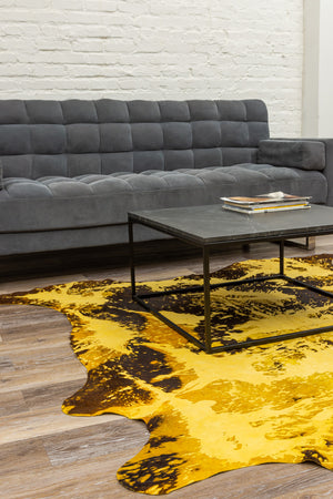 Homeroots 6' X 7' Yellow And Brown Cowhide Hand Knotted Area Rug Brown Cowhide 544353