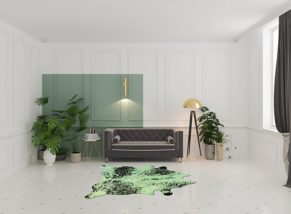 Homeroots 6' X 7' Green And Black Cowhide Hand Knotted Area Rug Lime Green Cowhide 544355