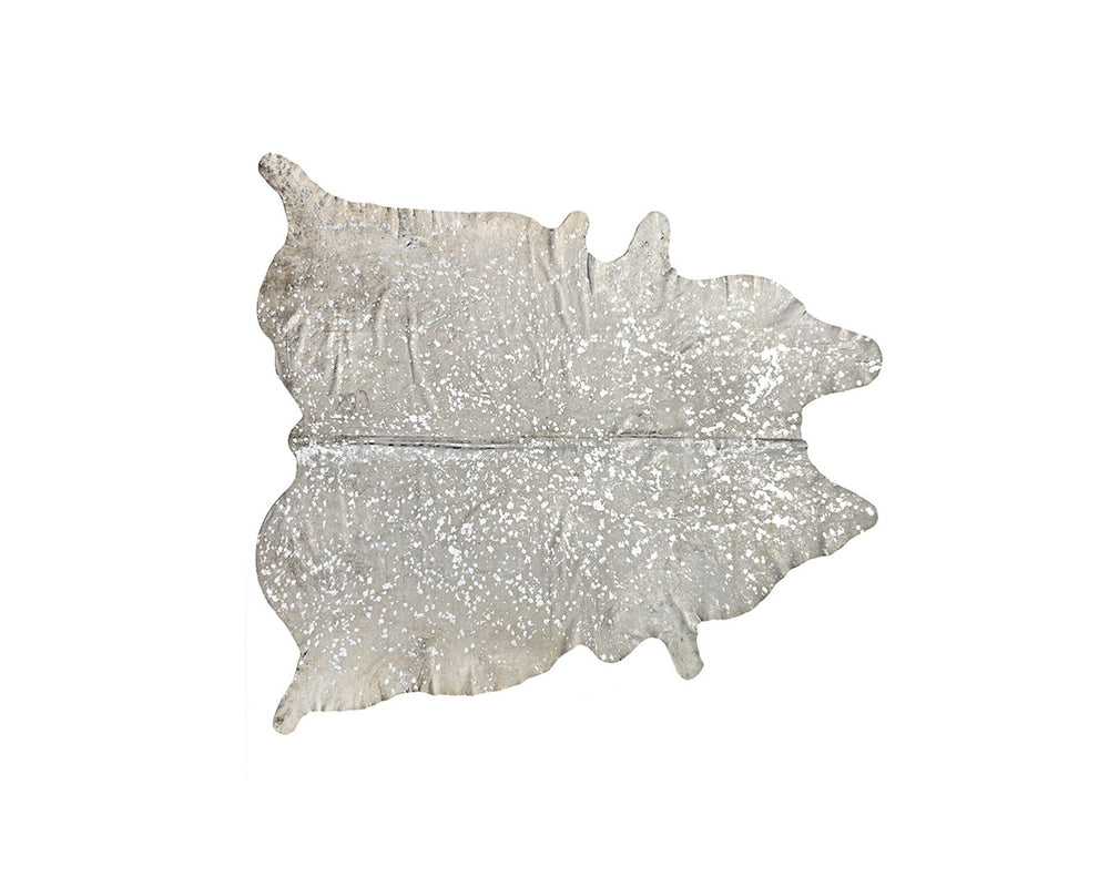 HomeRoots 5' Hand-Knotted Cowhide Area Rug – Artisan Crafted, Unique Style, Stain-Resistant, Perfect for Any Space Silver and Natural 544357