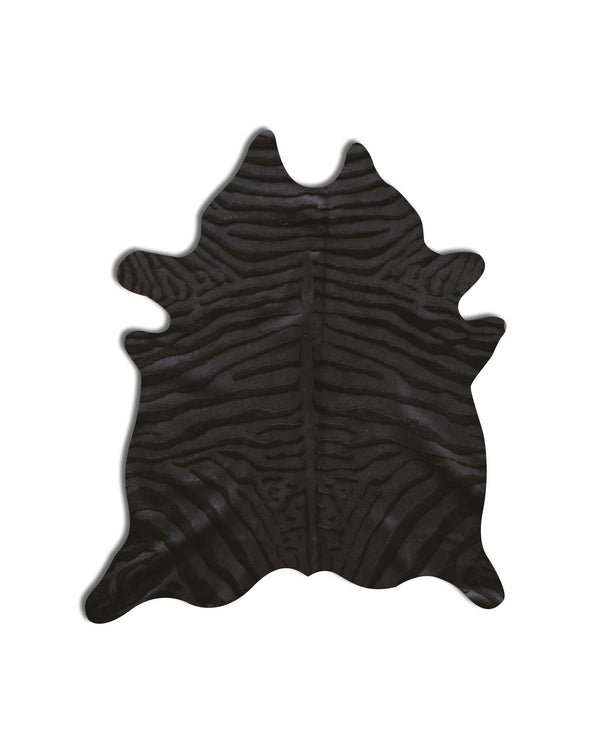 Homeroots 5' X 7' Black Cowhide Hand Knotted Area Rug Black Cowhide 544366