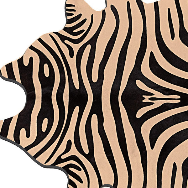 Homeroots 6' X 7' Black And Tan Zebra Print Genuine Cowhide Area Rug Black And Tan Cowhide 544369