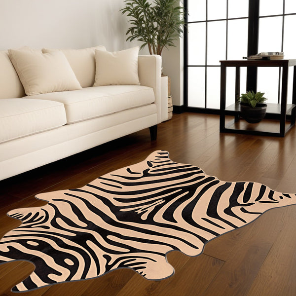 Homeroots 6' X 7' Black And Tan Zebra Print Genuine Cowhide Area Rug Black And Tan Cowhide 544369