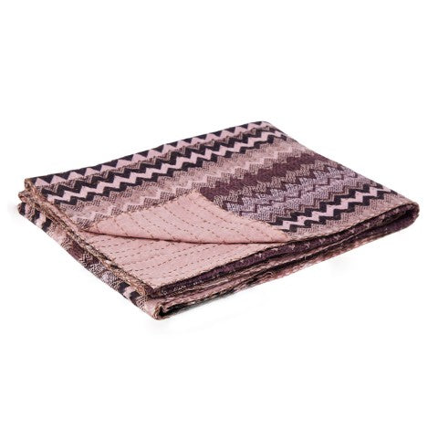 Homeroots 50" Pink And Black Chevron Plush Throw Blanket - Soft Cotton, Stylish Quilted Design For Any Room  Cotton 544506