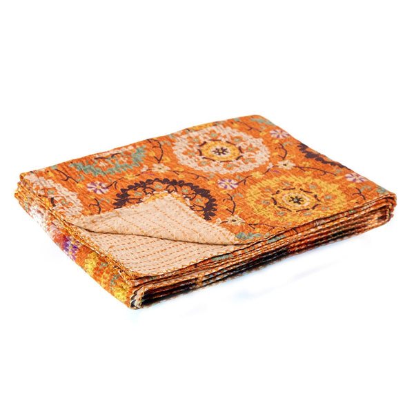 HomeRoots 50" Artisan Red Floral Quilted Kantha Throw Blanket - Cozy, Lightweight, Perfect for Any Space Cotton - 50"x70" 544513