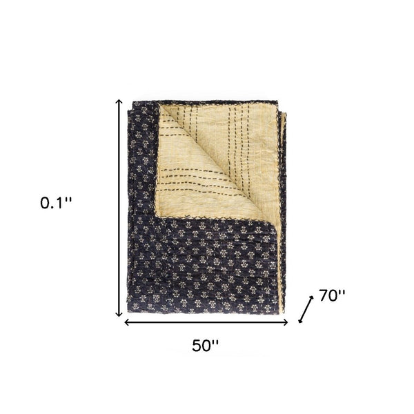 HomeRoots 50" X 70" Black & Ivory Quilted Floral Throw Blanket - Handcrafted Comfort for Any Space 544549