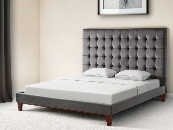 Homeroots Gray Solid Wood King Tufted Upholstered Velvet Bed Grey,Velvet Velvet 544753