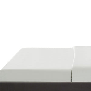 Homeroots Gray Solid Wood Queen Tufted Upholstered Velvet Bed Grey,Velvet Velvet 544754