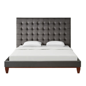 Homeroots Gray Solid Wood Queen Tufted Upholstered Velvet Bed Grey,Velvet Velvet 544754