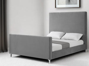 Homeroots Gray Solid Wood Queen Upholstered Velvet Bed Grey,Velvet Velvet 544766