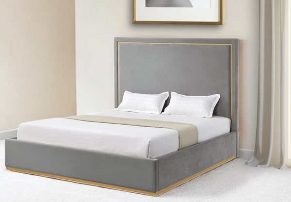 Homeroots Gray Solid Wood King Upholstered Velvet Bed Grey Velvet 544798