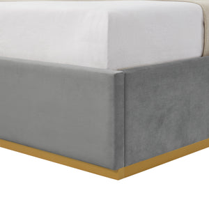 Homeroots Gray Solid Wood King Upholstered Velvet Bed Grey Velvet 544798