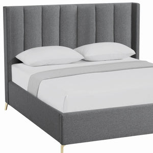 HomeRoots Gray Tufted Linen Queen Bed Frame – Elegant Upholstered Design for Modern Bedrooms, Durable & Cozy 544837