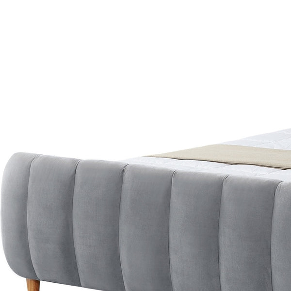 Homeroots Gray Solid Wood King Tufted Upholstered Velvet Bed Frame Grey Velvet 544851