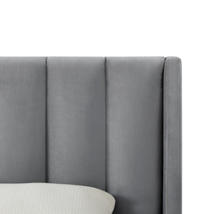 Homeroots Gray Solid Wood King Tufted Upholstered Velvet Bed Frame Grey Velvet 544851