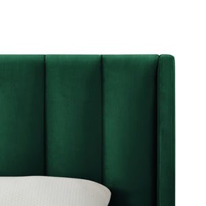 Homeroots Hunter Green Solid Wood Queen Tufted Upholstered Velvet Bed Frame Hunter Green Velvet 544854