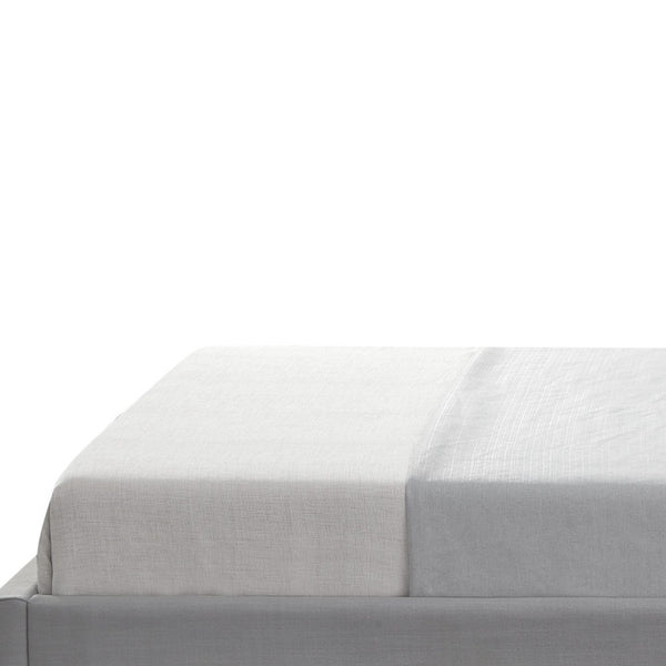 Homeroots Gray Solid Wood Queen Upholstered Linen Bed Grey Linen 544902