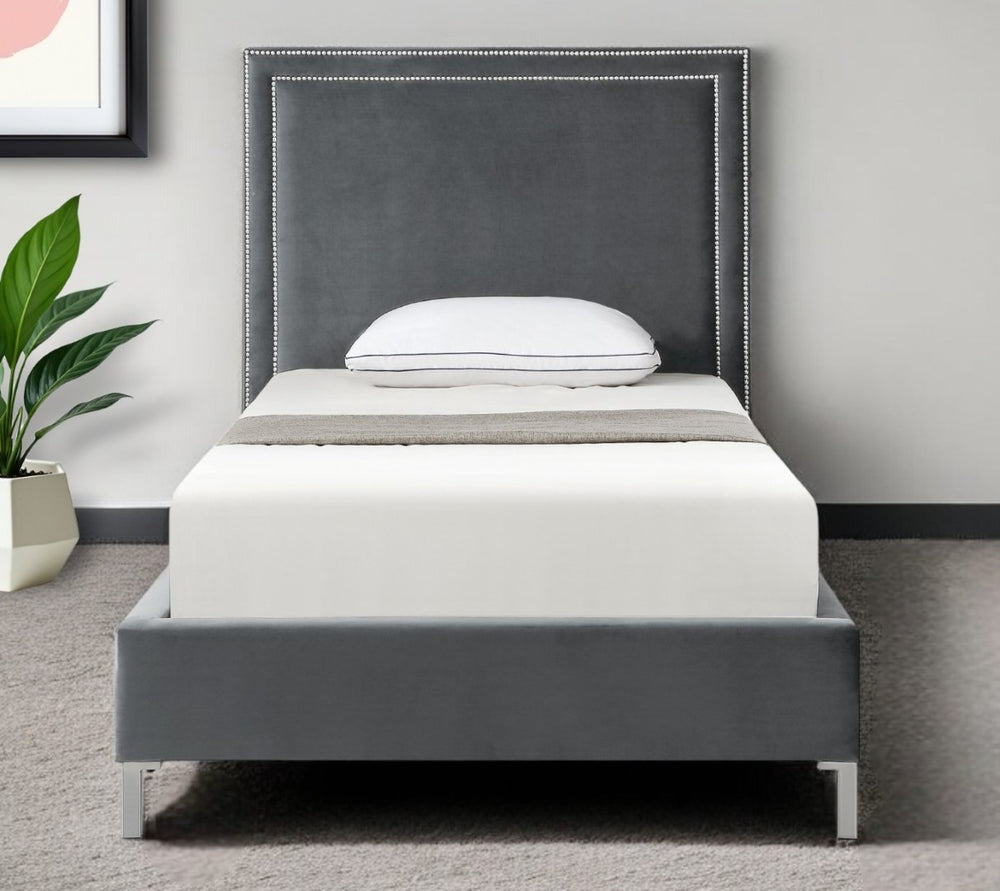 HomeRoots Black Solid Wood Queen Upholstered Bed with Nailhead Trim – Elegant Design for Timeless Comfort Grey, Velvet 544913