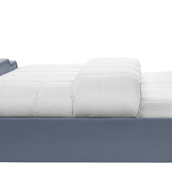 Homeroots Sky Blue Solid Wood Queen Tufted Upholstered Velvet Bed With Nailhead Trim Sky Blue Velvet 544918