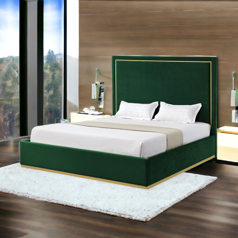 Homeroots Hunter Green Solid Wood Queen Upholstered Velvet Bed Hunter Green Velvet 544925