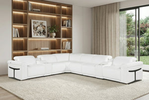 HomeRoots White Italian Leather L-Shaped Sectional with Console: 3 Power Reclining Seats for Ultimate Comfort White 544995