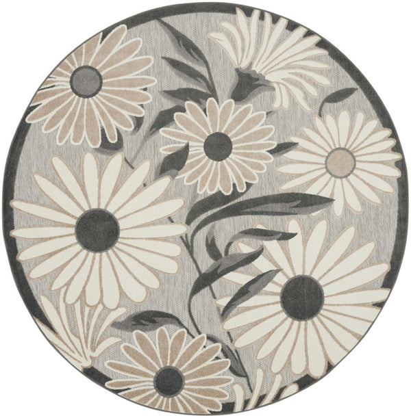 HomeRoots 5' Beige and Gray Round Floral Area Rug – Durable, Easy-Care Indoor/Outdoor Accent for Any Space 545007