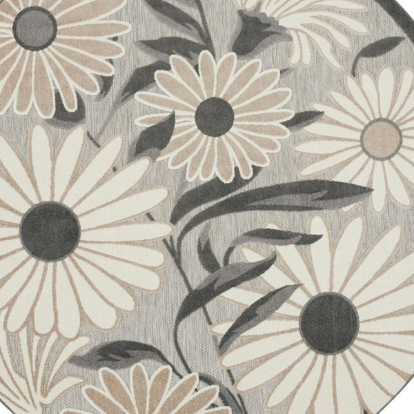 HomeRoots 5' Beige and Gray Round Floral Area Rug – Durable, Easy-Care Indoor/Outdoor Accent for Any Space 545007