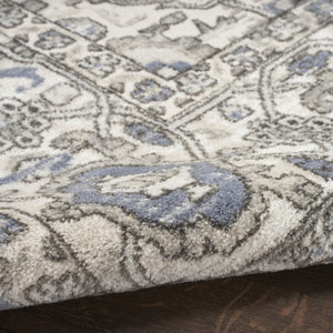 HomeRoots 5' Blue and Ivory Medallion Area Rug - Power Loomed Distressed Design for Timeless Elegance 5' X 7' 545151