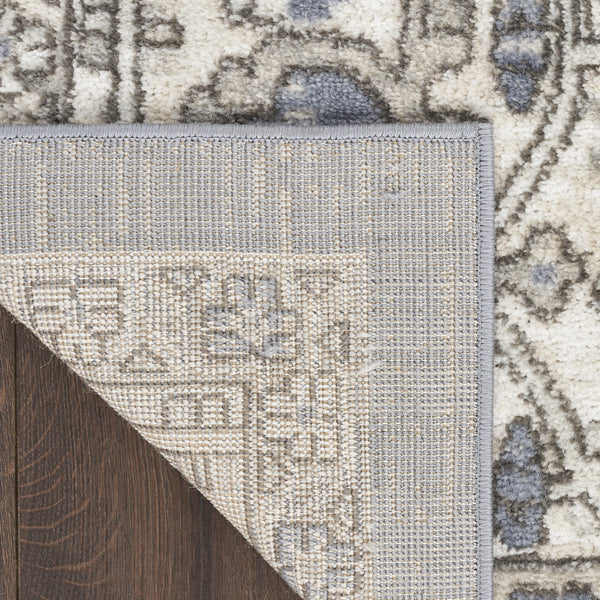 Homeroots 5' X 7' Blue And Ivory Medallion Power Loom Distressed Area Rug  Polypropylene,Polyester 545151