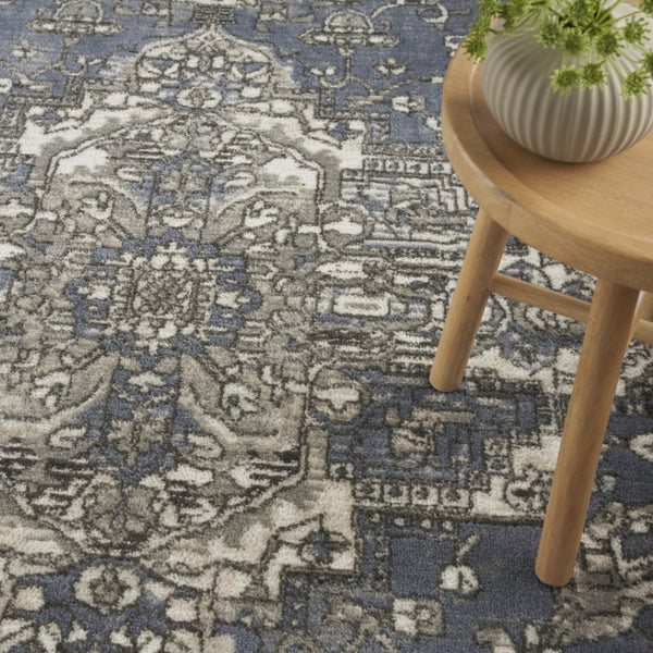 HomeRoots 5' Blue and Ivory Medallion Area Rug - Power Loomed Distressed Design for Timeless Elegance 5' X 7' 545151