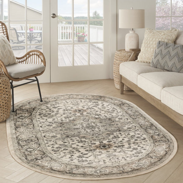 HomeRoots 5' Gray and Ivory Medallion Area Rug – Vintage-Inspired, Power Loomed, Elegant Design for Any Room 5' X 8' 545178
