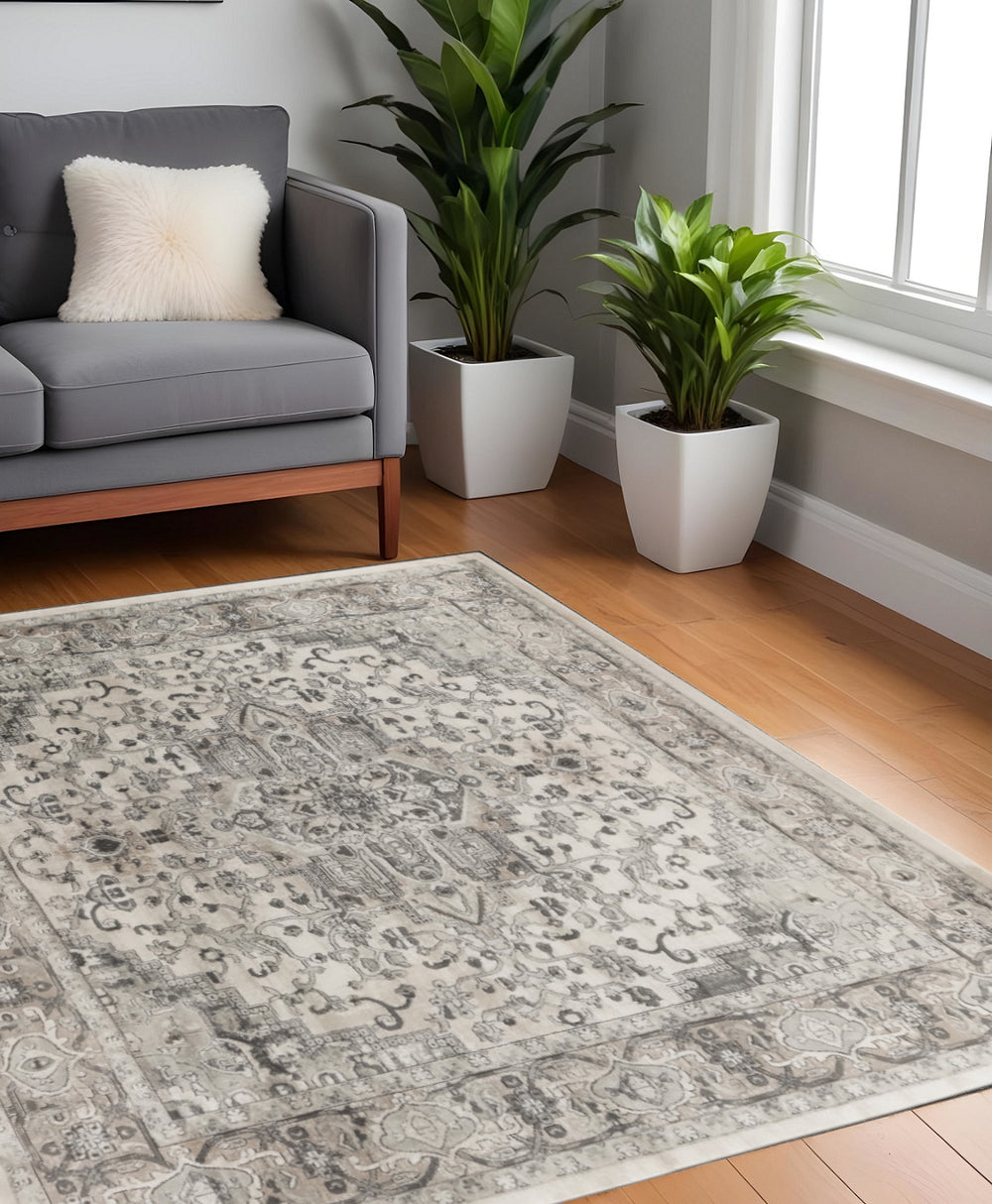 Homeroots 5' Gray And Ivory Square Medallion Power Loom Distressed Area Rug  Polypropylene,Polyester 545184