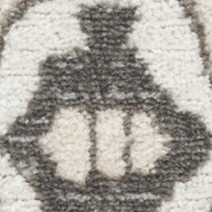 HomeRoots 5' Gray and Ivory Medallion Power Loom Distressed Area Rug for Timeless Charm and Comfort 5' X 7' 545207