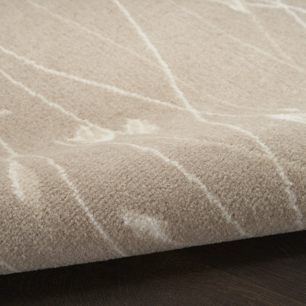 HomeRoots 8' Elegant Beige and Ivory Floral Power Loom Area Rug for Timeless Style in Any Room Decor 8' X 10' 545297