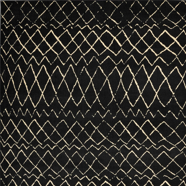 Homeroots 8' X 10' Black And Ivory Abstract Power Loom Distressed Area Rug  Polypropylene 545310