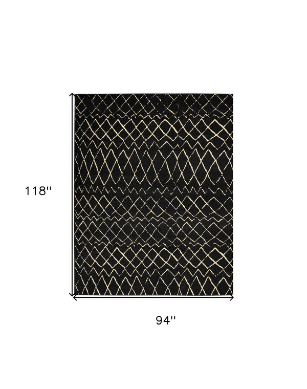 Homeroots 8' X 10' Black And Ivory Abstract Power Loom Distressed Area Rug  Polypropylene 545310