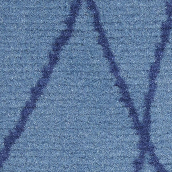 HomeRoots 6' Elegant Blue and Beige Floral Power Loom Area Rug - Timeless Design for Any Room Décor 6' X 9' 545317