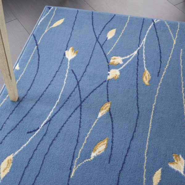 HomeRoots 6' Elegant Blue and Beige Floral Power Loom Area Rug - Timeless Design for Any Room Décor 6' X 9' 545317