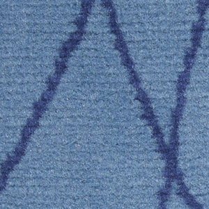HomeRoots 6' Elegant Blue and Beige Floral Power Loom Area Rug - Timeless Design for Any Room Décor 7' X 10' 545318