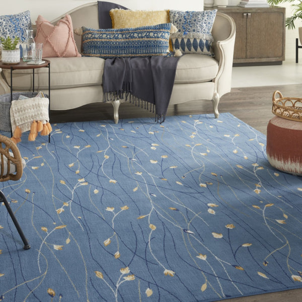 HomeRoots 6' Elegant Blue and Beige Floral Power Loom Area Rug - Timeless Design for Any Room Décor 7' X 10' 545318