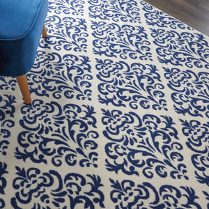 Homeroots 6' X 9' Blue And White Damask Power Loom Area Rug  Polypropylene 545349