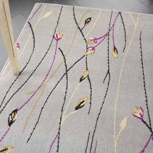 Homeroots 5' X 7' Gray And Pink Floral Power Loom Area Rug  Polypropylene 545363