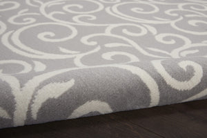 HomeRoots 8' Gray and Ivory Floral Vines Area Rug – Elegant Power Loom Design for Modern Living Spaces 8' Round 545368
