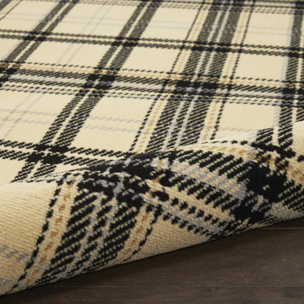 Homeroots 5' X 7' Beige And Black Plaid Power Loom Area Rug  Polypropylene 545399