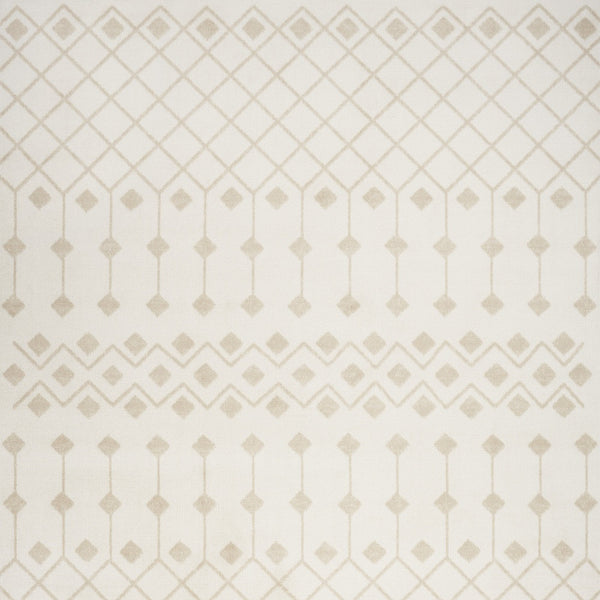 Homeroots 5' X 7' Beige And Ivory Moroccan Power Loom Area Rug  Polypropylene 545417