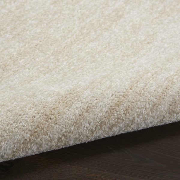 HomeRoots 10' Beige and Ivory Round Area Rug - Stylish Indoor/Outdoor Geometric Design for Any Space 545483