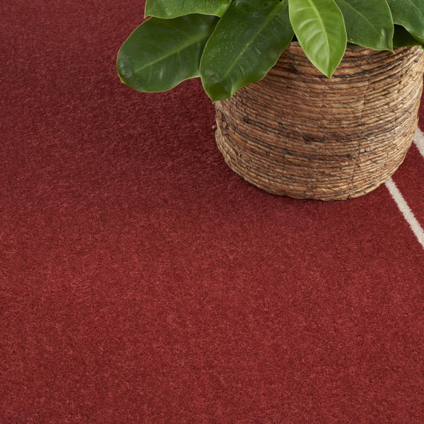 HomeRoots 6' Stylish Brick Red and Ivory Indoor-Outdoor Area Rug - Durable, Weather-Resistant, Easy Care! 545497