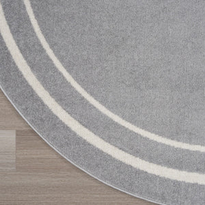 HomeRoots 8' Gray and Ivory Round Area Rug - Durable, Stylish Indoor/Outdoor Design for Any Space, Easy Care 545527