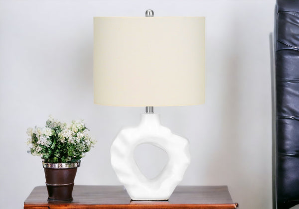 Homeroots 25" Cream Novelty Table Lamp With Cream Drum Shade   545865