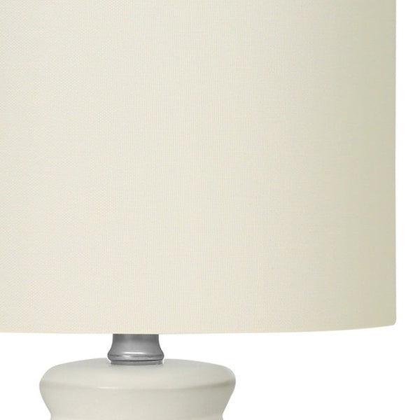 Homeroots 17" Cream Ceramic Geometric Table Lamp With Cream Drum Shade   545875